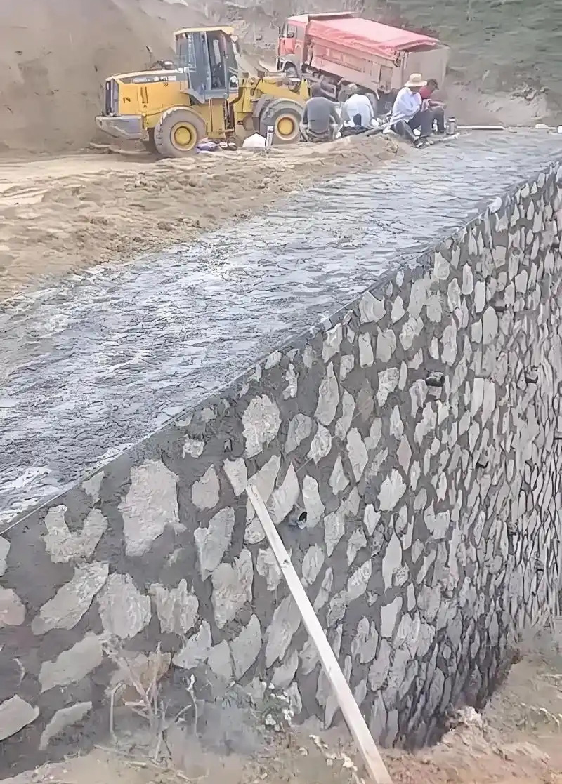 濮阳濮阳县边坡加固